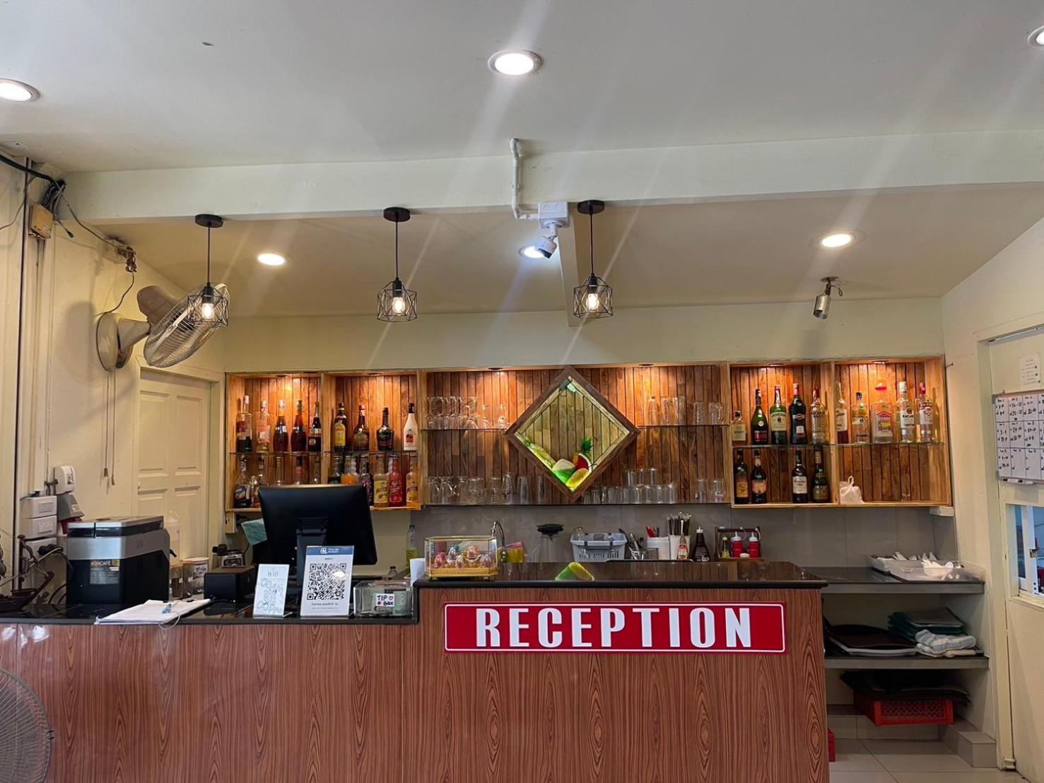 Malee Guesthouse And Restaurant Pattaya Εξωτερικό φωτογραφία
