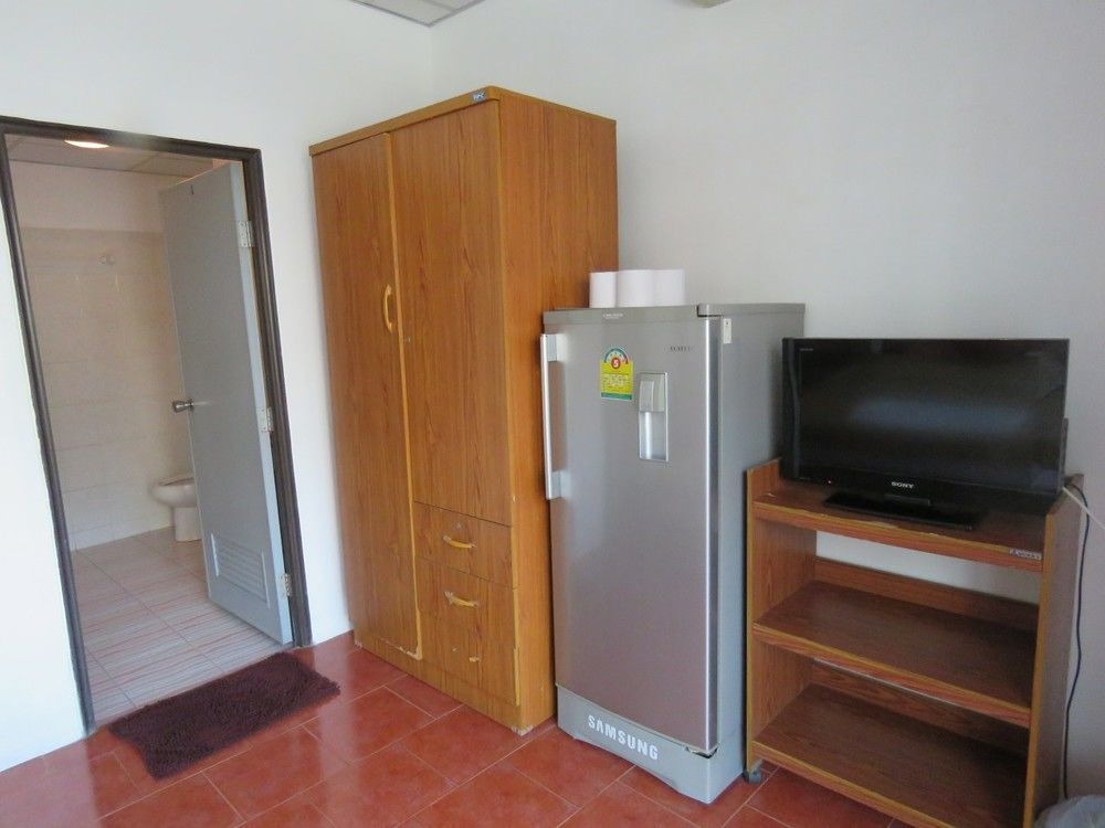 Malee Guesthouse And Restaurant Pattaya Εξωτερικό φωτογραφία